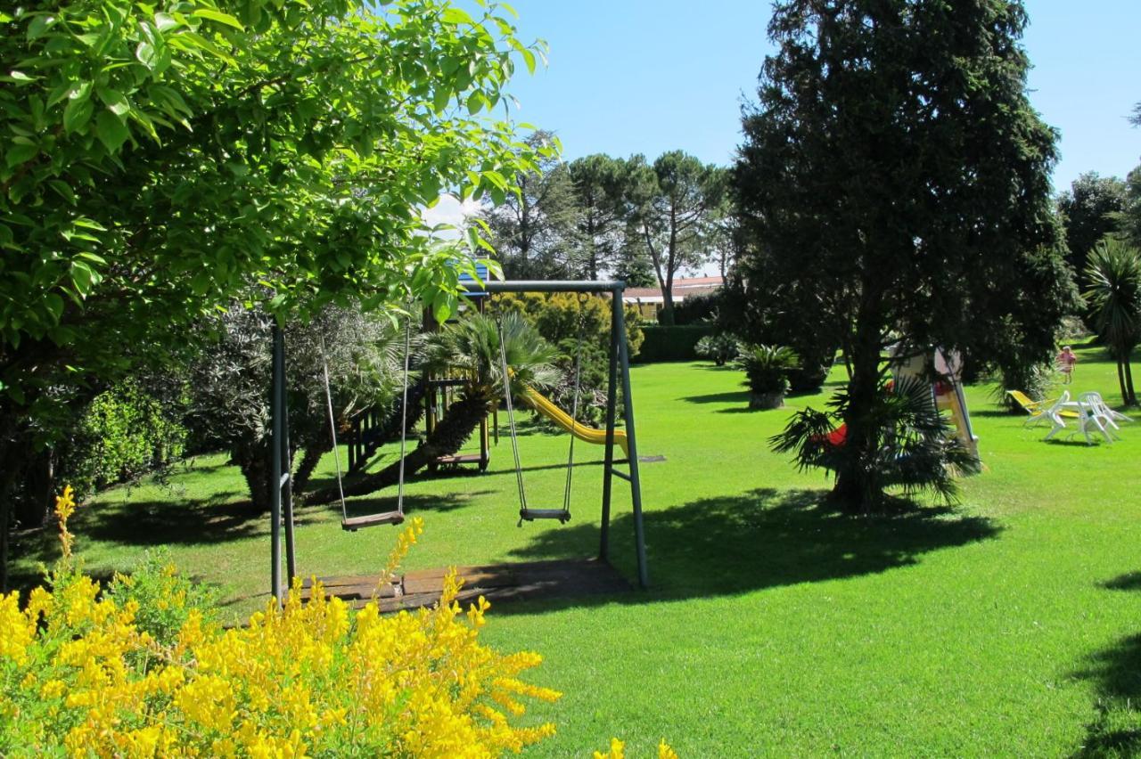 Residence Oasi Manerba del Garda Exterior photo